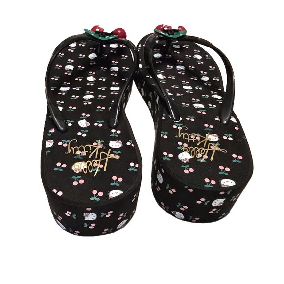 New in Box - Hello Kitty Womens Sandals Size 9, Black White Red Cherry - Picture 7 of 11